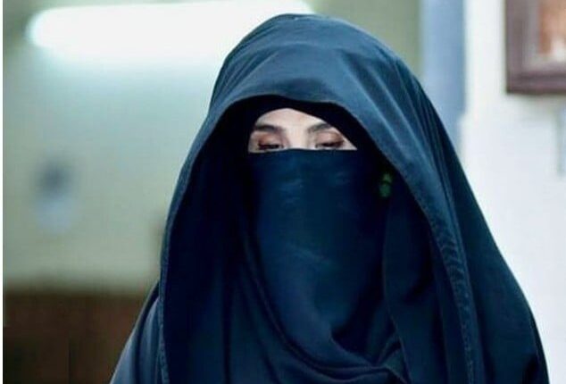 اسلام آباد ہائی کورٹ نے بشریٰ بی بی کو ایف آئی اے کی جانب سے طلب کرنے کا حکم تا حکم ثانی معطل کردیا