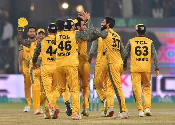 اگر مگر بہت ہوگئی، زلمی ٹیم کے ہوم میچز پشاور میں کروائے جائیں، جاوید آفریدی