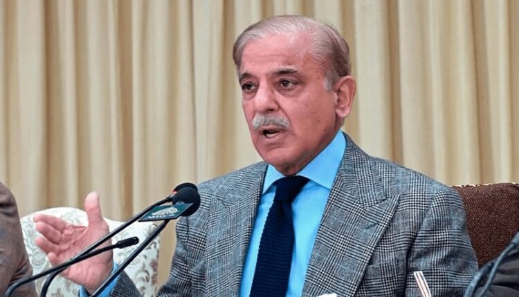 پی ٹی آئی ملک میں عام 8 فروری کے انتخابات ملتوی کرانیکی سازش کر ر ہی ہے، شہباز شریف