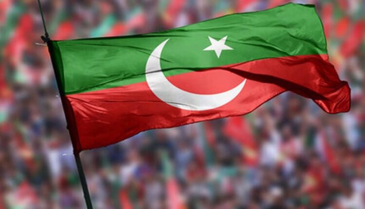 جمائما سے ملنے والے 5 ملین ڈالرز کی "بندر بانٹ" پر پی ٹی آئی کے اوورسیز یوٹیوبرز میں "ڈاگ فائٹ" کی دلچسپ کہانی