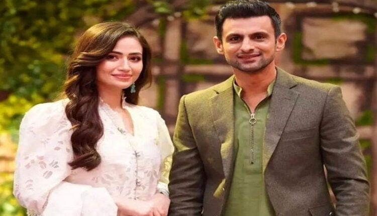 شعیب پر فخر ہے، ثنا جاوید کی پوسٹ وائرل