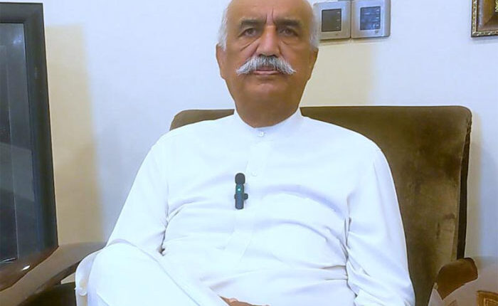 نواز شریف کو اخلاقی وزیر اعظم کے عہدے کا امیدوار نہیں بننا چاہئے،خورشید شاہ