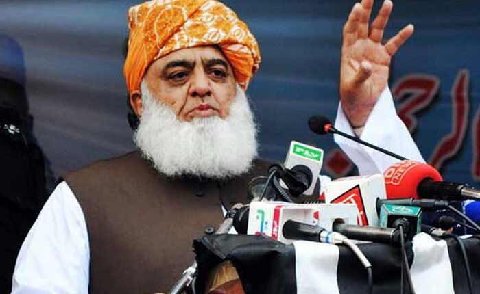مولانا صاحب ۔۔فرشتے ووٹ نہیں دیتے عوام دیتے ہیں
