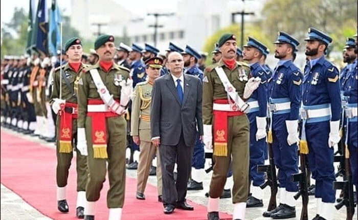 آصف علی زرداری کے اعزاز میں گارڈ آف آنر