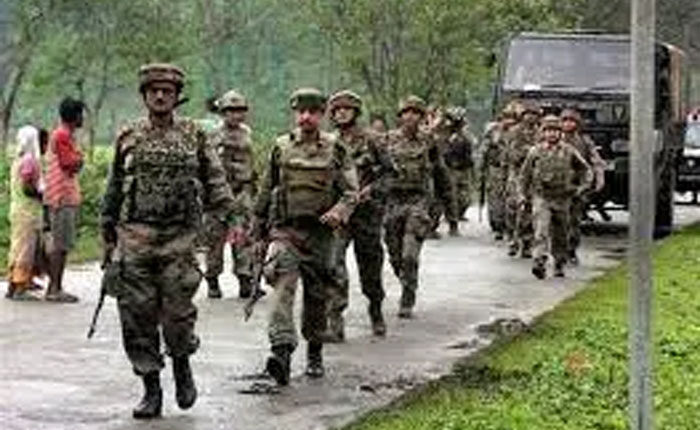 مہاراشٹر ، بھارتی فورسز نے کارروائی میں 4نکسل باغیوں کو قتل کر دیا
