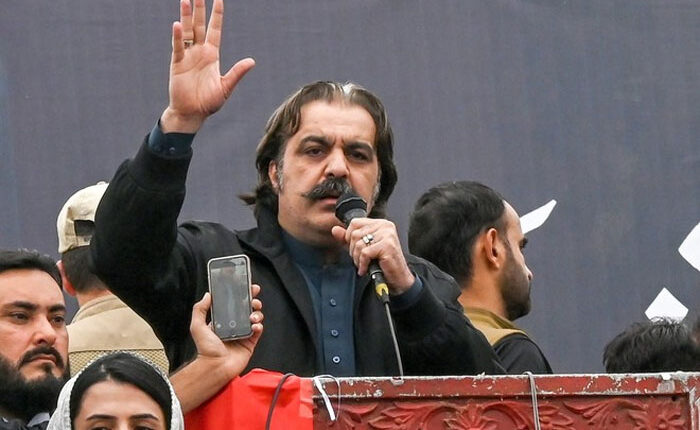 احتجاج،توڑ پھوڑ:علی امین گنڈا پور و دیگر کی ضمانت قبل از گرفتاری میں27 اپریل تک توسیع