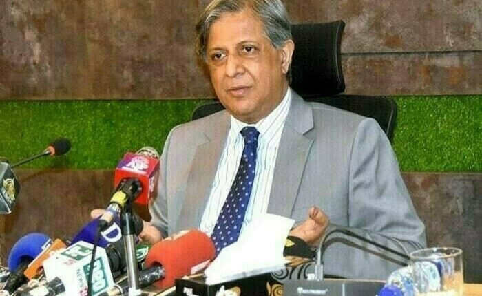 جسٹس (ر) تصدق جیلانی کو کمیشن سربراہ بنانے سے پہلے رضامندی حاصل کی تھی، اعظم نذیر