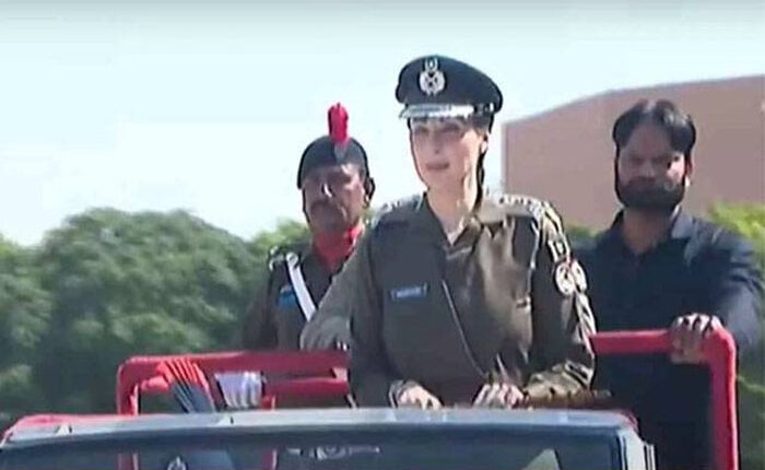 مریم نواز وزیراعلیٰ سے ’پولیس آفیسر‘بن گئیں