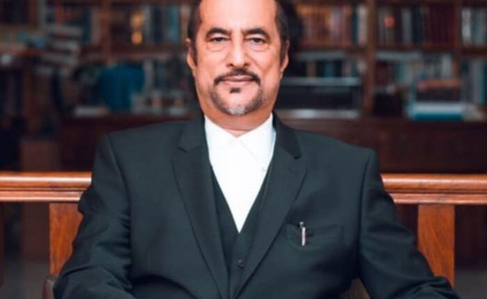 اسلام آباد ہائی کورٹ نے بابر اعوان کا نام ای سی ایل سے نکالنے کا حکم دے دیا
