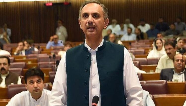 پی ٹی آئی کے سیکرٹری جنرل عمر ایوب نے اپنے عہدے سے استعفیٰ دیدیا