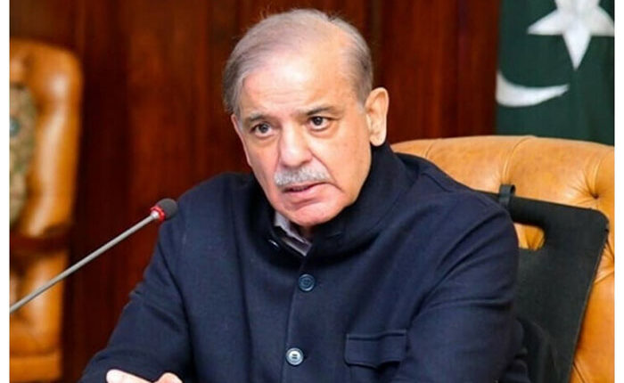 وفاقی حکومت کے اخراجات میں کمی کیلئے حکومت کا سائز چھوٹا کرنے کا فیصلہ