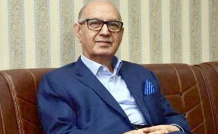 پاکستان پر اقتصادی پابندیوں کی ایک اور امریکی قرارداد پی ٹی آئی کا اگلا مشن ہے، سینیٹر عرفان صدیقی
