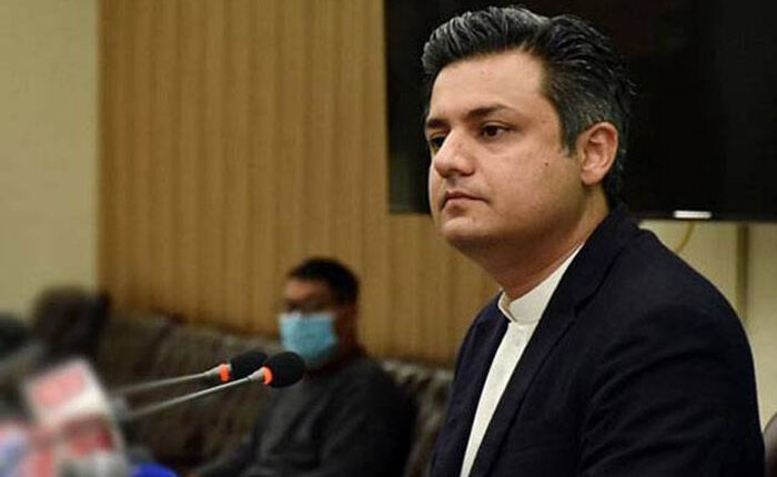 پی ٹی آئی رہنماء حماد اظہر منظر عام پر آگئے،جشن آزادی کی ریلی میں شرکت