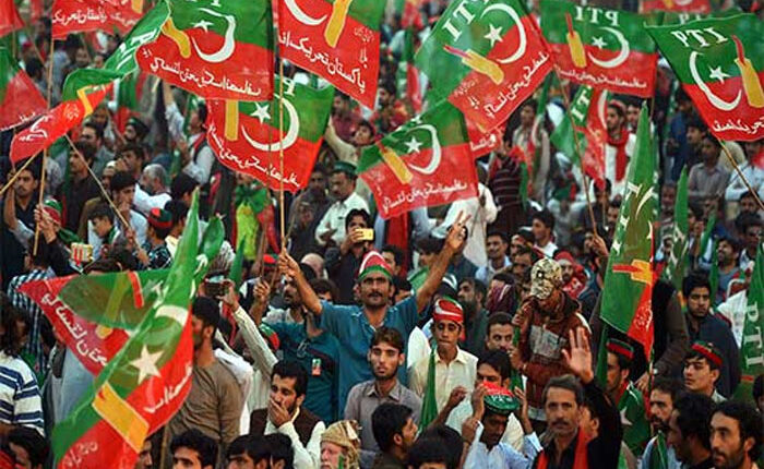 تحریک انصاف اعلی قیادت کا عمران خان کے مشورے کے ساتھ 22 اگست کو اسلام آبادمیں جلسے کا اعلان