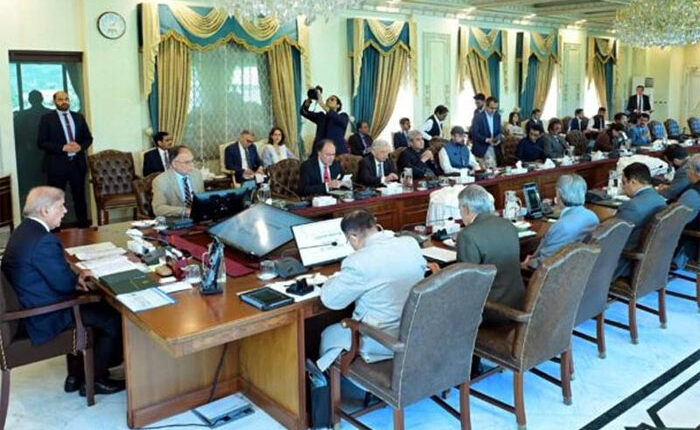 مہنگائی کی شرح میں کمی کارکردگی کا ثبوت، سفر ابھی بہت لمبا ہے ، شہباز شریف